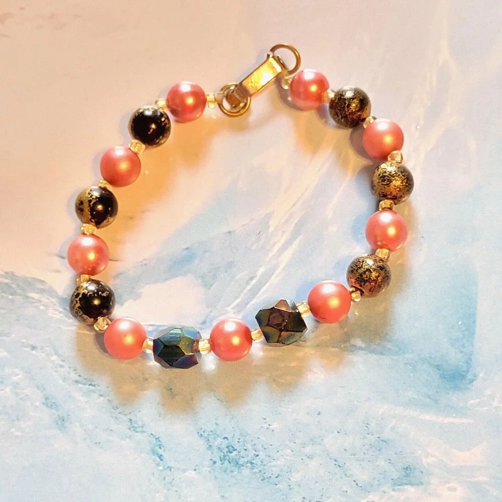 Vintage‎ Beaded Bracelet 6.5